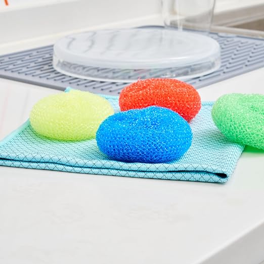 Restaurantware Plastic Dish Scrubbers 40 Pack 2.95 x 2.95 x 0.98 Inches Durable Non-Scratch Scrubbers Plastic Mesh Cleaning Pads Easy Grip Assorted Colors for Multi-Surface Cleaning