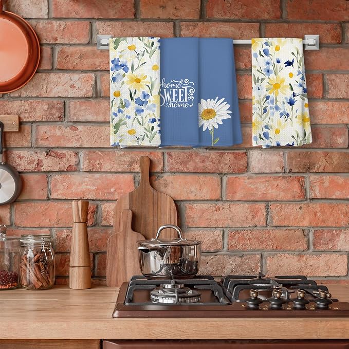 Summer Daisy Floral Kitchen Towels Set of 4, Daisy Lover Gifts Dish Hand Towels Decorations, Blue Farmhouse Seasonal Watercolor Flower Towel for Kitchen Bathroom Decor, 16 x 24 Inch