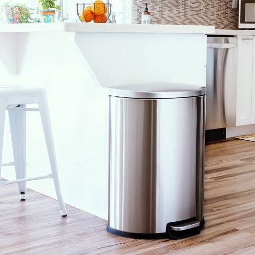 QUALIAZERO 50L/13 Gallon Stainless Steel Trashcan, Soft Close Lid & Smudge-Free Finish, Ideal for Home and Business Use, D Shape (Stainless Steel)