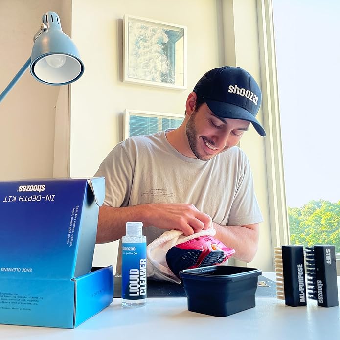 Shoozas Shoe Cleaner Kit – Mess-free, Powerful, and Delicate Shoe Cleaning Kits, Quick Dry, Non-Toxic, Safe on all Materials.