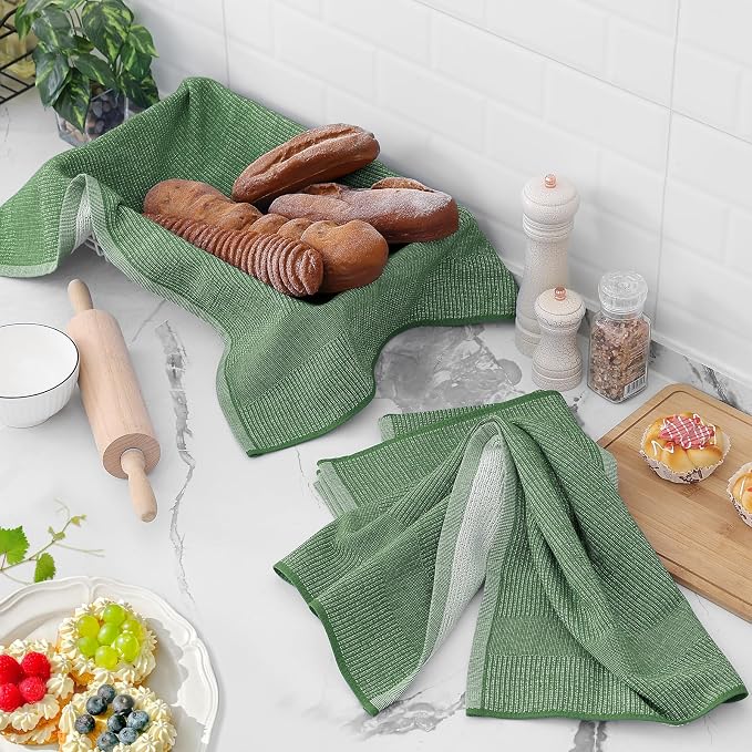Homaxy Premium Kitchen Towels(18”x 28”, 3 Pack), Large Cotton Kitchen Hand Towels, Flat and Terry Dish Towels, 380 GSM Highly Absorbent Tea Towel Set with Hanging Loop, Grass Green