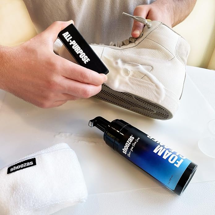 Shoozas Shoe Cleaner Kit – Mess-free, Powerful, and Delicate Shoe Cleaning Kits, Quick Dry, Non-Toxic, Safe on all Materials.