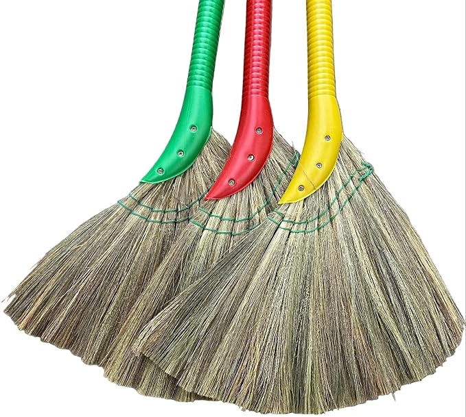 One Vietnamese Soft Fan (Straw) Broom, 40 Inch
