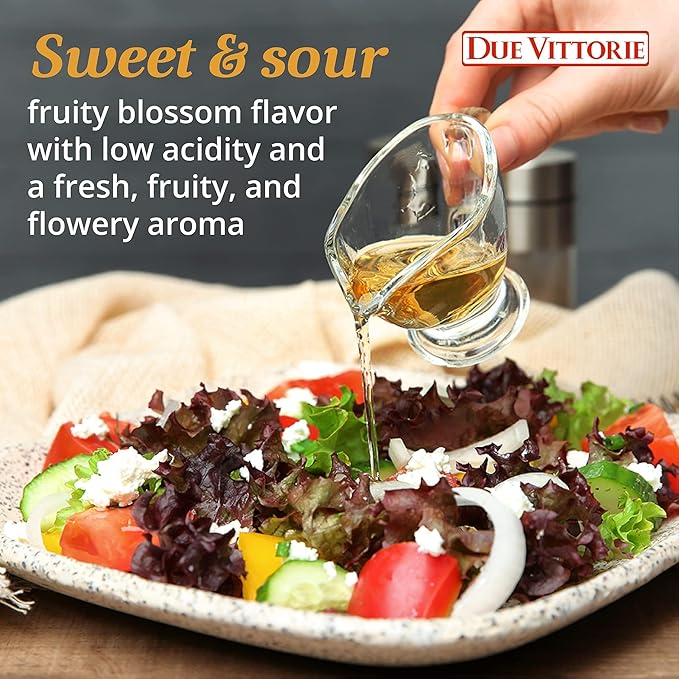 Due Vittorie Dolceto White Balsamic Vinegar Dressing - Made with White and Traditional Balsamic Vinegar - Vinaigrette Dressing 8.45fl oz / 250 ml (Pack of 1)