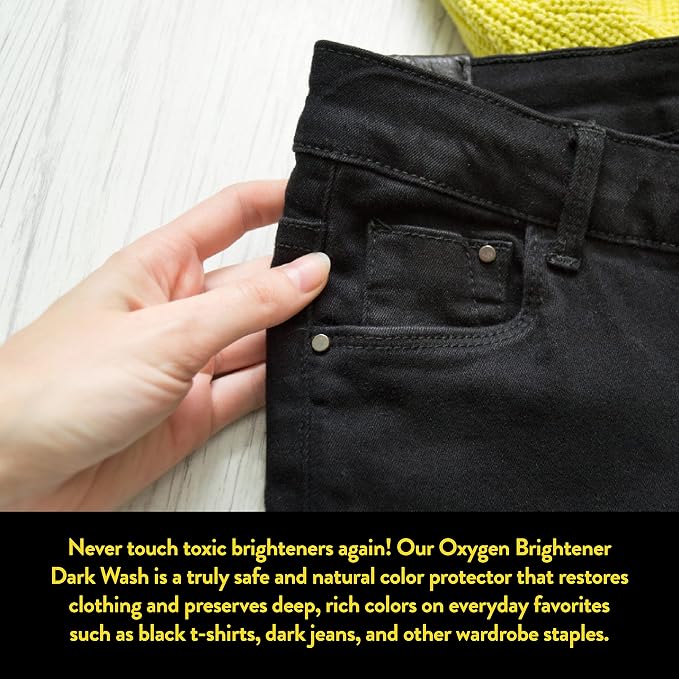 Molly's Suds Oxygen Brightener Dark Wash | Powerful Bleach Alternative, Chlorine Free | Preserves Colors and Removes Stains (Cedar & Sandalwood - 79 oz)