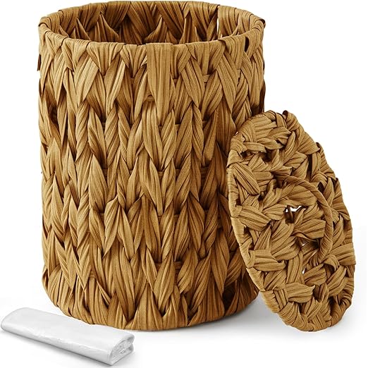 Ctosree 1.3 Gallons Small Trash Can with Lid Handle Boho Woven Braided Bathroom Waste Basket Trash Can with 100 Garbage Bags for Bedroom Office Laundry(Braided Polypropylene, Caramel Color)