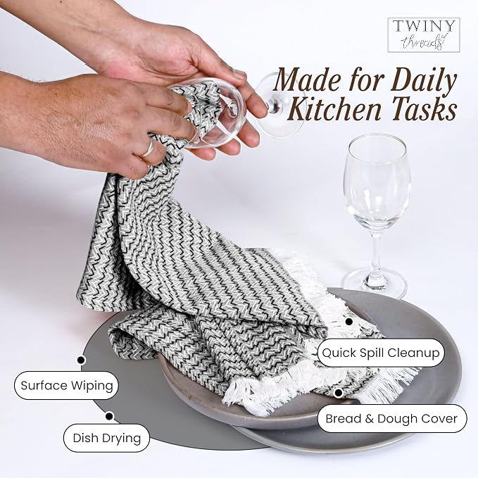 TWINY threads Kitchen Towel Chevron Weave, Premium Kitchen Linen Set, Large 100% Cotton Dish Rags, Absorbent Quick Drying for Daily Use, Washable Reusable, Set of 4, 16x26 Inches, Black