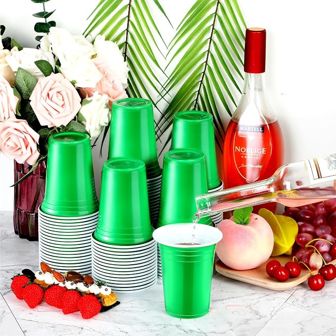 Sabary 100 Pack 12oz Plastic Cups Green Graduation Heavy Duty Drinking Disposable Cups with Lines for Beverage Holiday Camping Barbecues Birthday Party Summer Outdoor Picnic(Green and White)