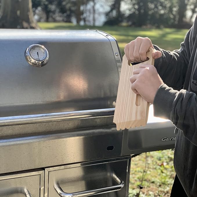 Outset Grill Cleaning, Wood Grill Scraper, 10" Bamboo BBQ Cleaner