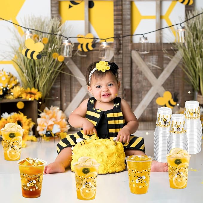 100 Pcs Bee Party Plastic Cups 12 oz Honey Disposable Drinking Cups Clear Cute Bee Theme Party Cups for Bees Baby Shower Birthday Parties Supplies