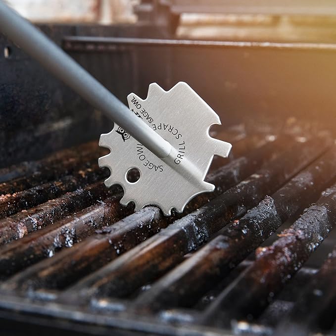 Sage Owl Bristle-Free Stainless Steel BBQ Grill Scraper with 17.5’’ Handle Combo - Brass Grill Cleaner for Outdoor, Porcelain Grates, Charcoal Grills Barbecue Tool - Gifts for Man