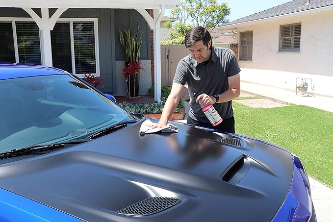 GOLDEN SHINE Quick Shine Instant Detail Spray, 32 Ounce Bottle Cleans and Shines Your Vehicle 10032