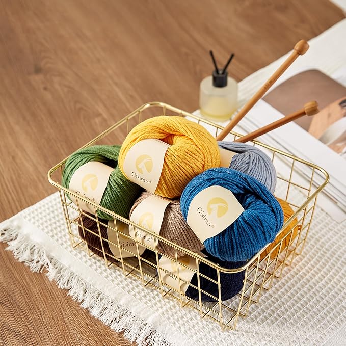 100% Merino Wool Yarn, 6-Ply Luxurious and Soft Yarn for Hand Knitting & Crocheting, 1.76 OZ/50g, 127 yds/116 Meters(Grass Green, 3 Balls)
