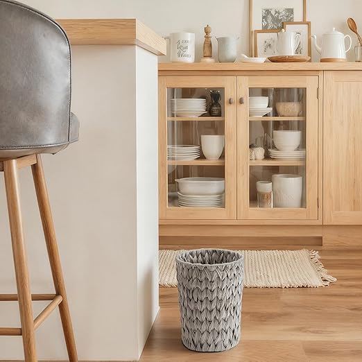 GRANNY SAYS Small Wicker Trash Can, 2 Gallon Bathroom Waste Basket, Small Bathroom Garbage Can, Plastic Trash Basket for Decor, Round Wastebaskets for Office, Bedroom, Cabinet, Grey