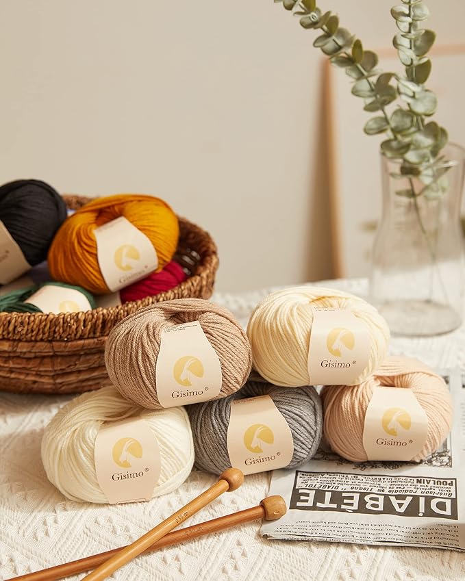 100% Merino Wool Yarn, 6-Ply Luxurious and Soft Yarn for Hand Knitting & Crocheting, 1.76 OZ/50g, 127 yds/116 Meters (Camel, 1 Ball)