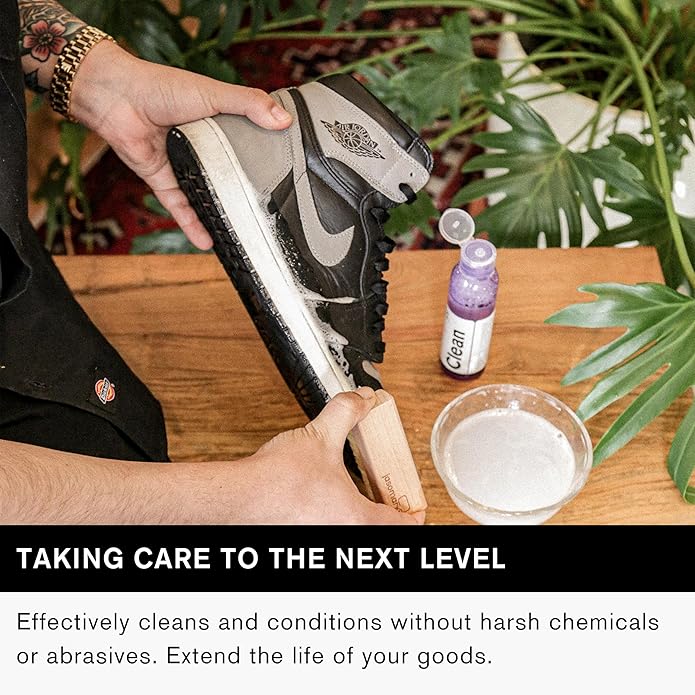 Jason Markk Essential Kit & Quick Wipes Bundle, 2-Piece Shoe Cleaner Set with 30-Pack of Wipes, Deep Cleaning for Durables & Suede Brush, Footwear & Sneaker Care, Full Grain Leather, Rubber, & More