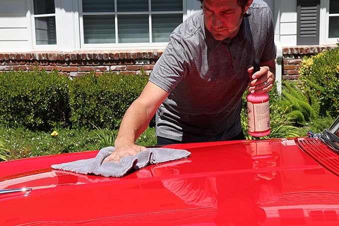 GOLDEN SHINE Quick Shine Instant Detail Spray, 32 Ounce Bottle Cleans and Shines Your Vehicle 10032