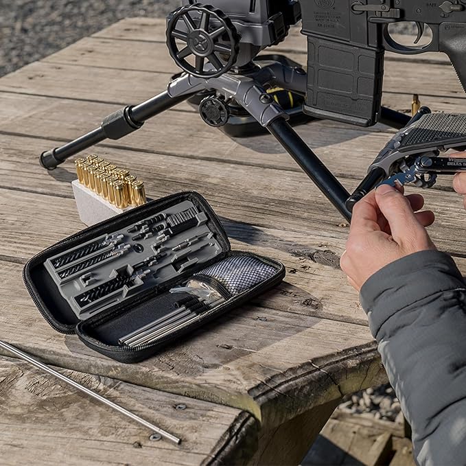 Smith & Wesson Compact Cleaning Kit, Compatible with Rifles, Pistols, and Handguns, for Cleaning, Maintenance, and Gunsmithing