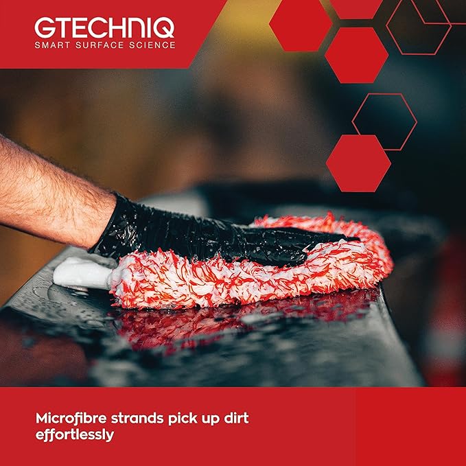 Gtechniq Essential Wash Accessory Kit - Microfiber Drying Towel & Micofiber Wash Mitt