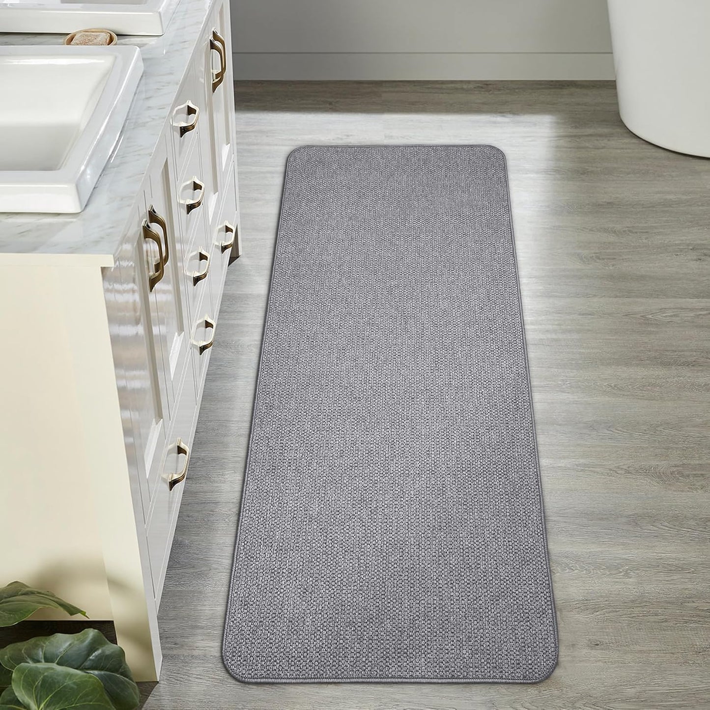 Bath Mat,Ultra Thin Bathroom Runner Rugs,Large Bath Mats for Bathroom,Quick Dry,Non-Slip,Machine Washable,Low Pile,Bath Rug,Shower Outside,Sink,Home Decor Accessories.Grey,2'x5'（24x60inch）
