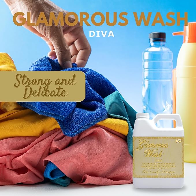 Worldwide Nutrition Bundle Compatible with Tyler Candle Company Glamorous Wash Diva Laundry Liquid Detergent - Diva Scented Luxury Detergent - Hand and Machine Washable - 907g (32 Fl oz) with Keychain