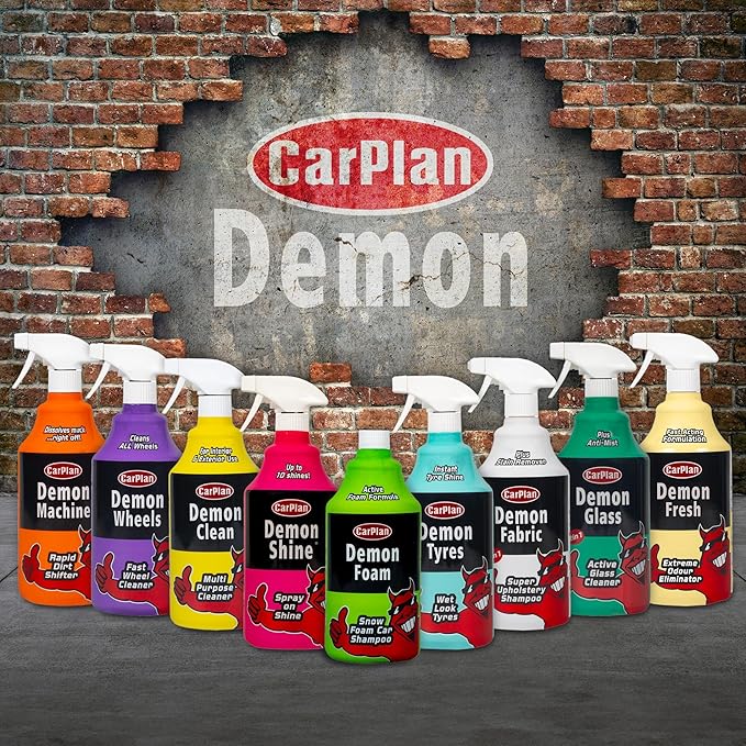 CarPlan Demon Fabric 34 fl Oz (1L) - Super Upholstery Shampoo