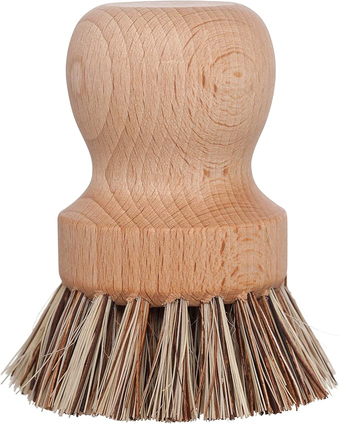 Redecker Pot Brush, Union Fibre, 2-Pack Heavy Duty Scrub Brushes for Pots, Cast Iron & Baked-On Residue, Beechwood, 2.6-Inch Round, Made in Germany