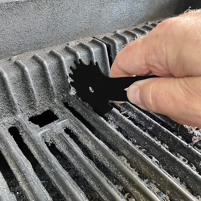 Outset Grill Cleaning Tool Set, Coil BBQ Brush and Grill Grate Scraper,Black