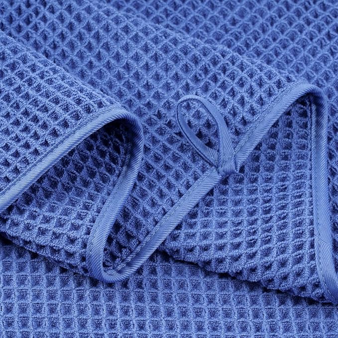 POLYTE 430 GSM Microfiber Oversize Quick Dry Lint Free Bath Towel, 60 x 30 in, 4 Pack (Waffle Weave)